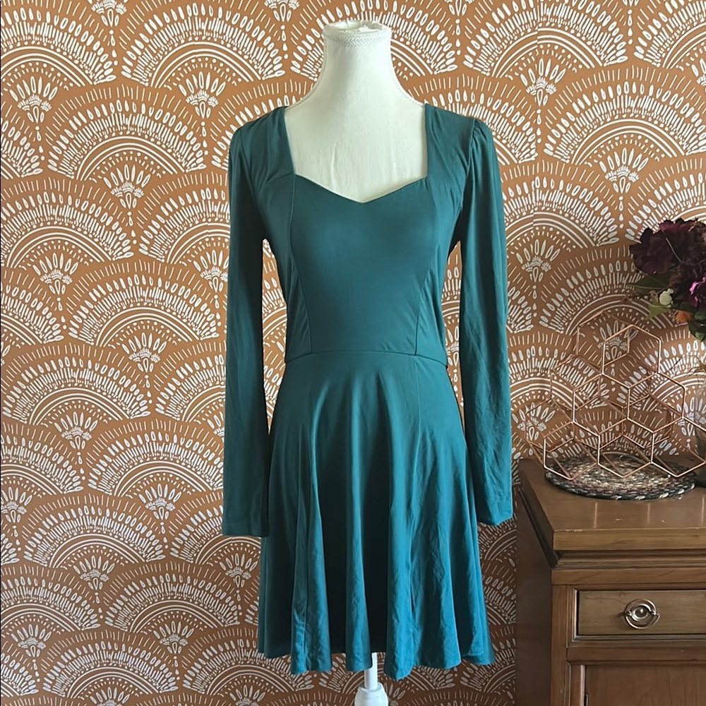 Nine Britton Teal Long Sleeve Dress